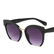 Load image into Gallery viewer, Fashion Design Sunglasses
