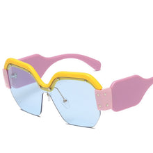 Load image into Gallery viewer, Fashion Design Sunglasses