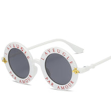 Load image into Gallery viewer, Fashion Design Sunglasses