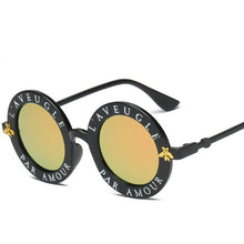 Load image into Gallery viewer, Fashion Design Sunglasses