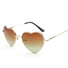Load image into Gallery viewer, Fashion Design Sunglasses