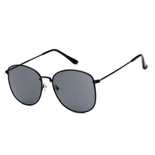 Load image into Gallery viewer, Fashion Design Sunglasses