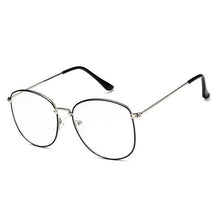 Load image into Gallery viewer, Fashion Design Sunglasses