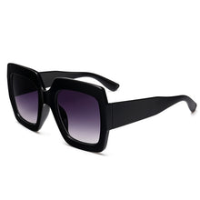 Load image into Gallery viewer, Fashion Design Sunglasses
