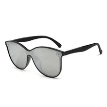 Load image into Gallery viewer, Polarized Sunglasses